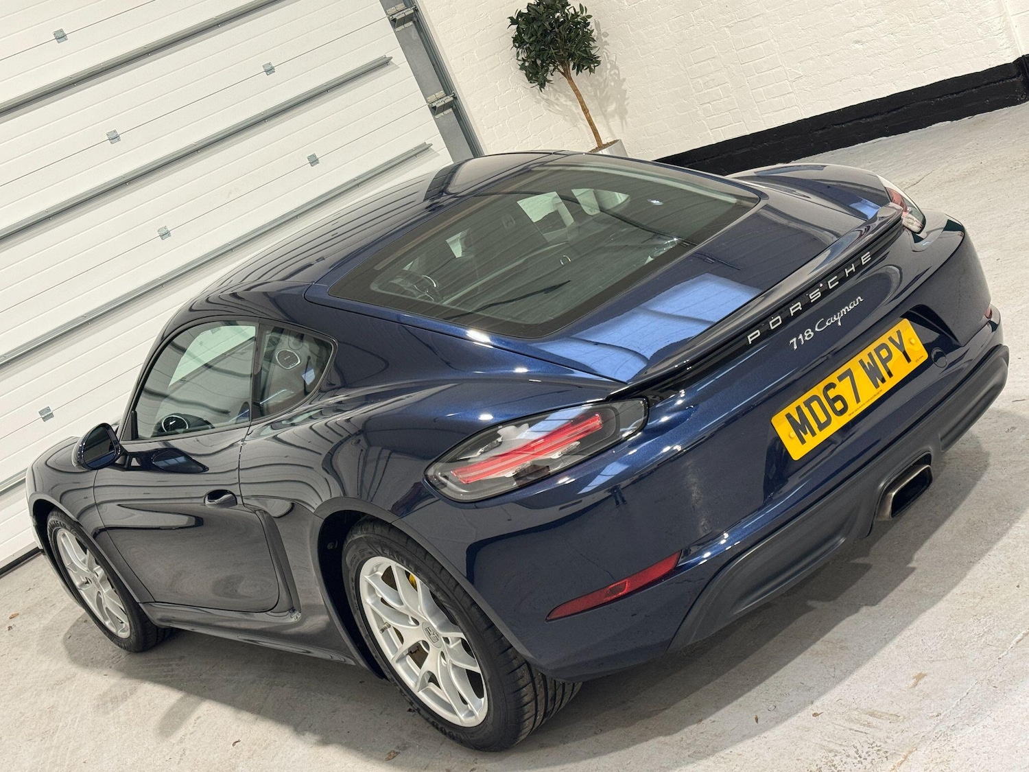 Used Porsche Cayman 2017 for sale - 77120547: Photo 33