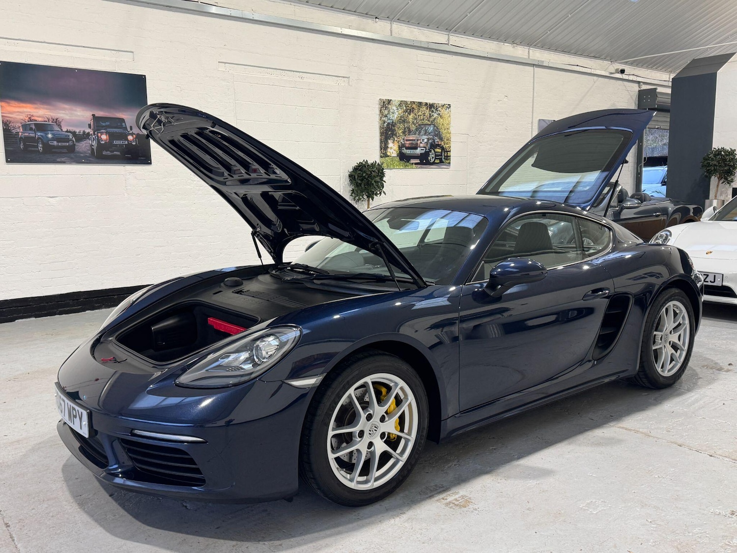 Used Porsche Cayman 2017 for sale - 77120547: Photo 34