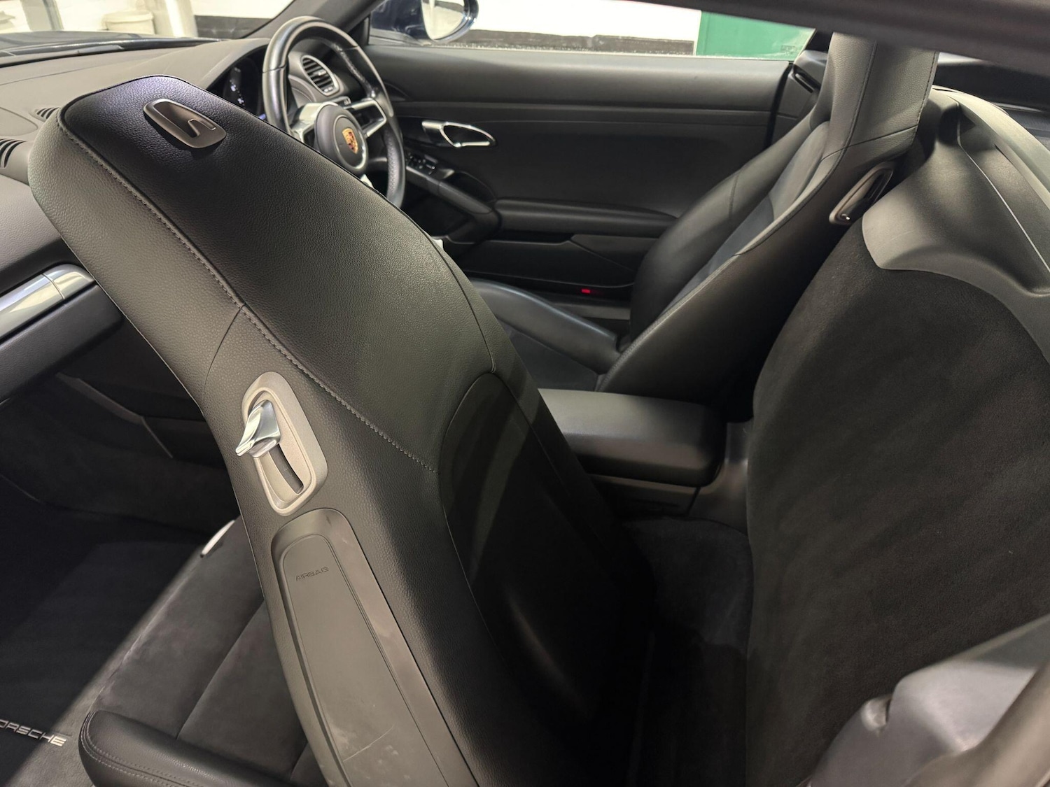 Used Porsche Cayman 2017 for sale - 77120547: Photo 53