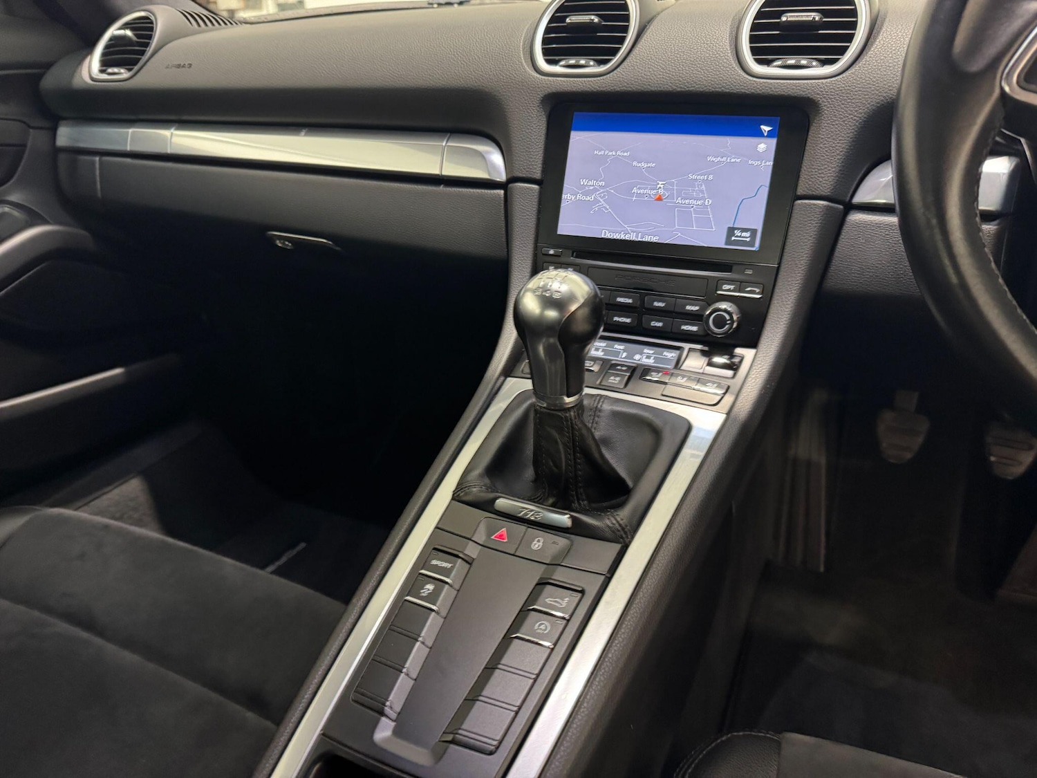 Used Porsche Cayman 2017 for sale - 77120547: Photo 56