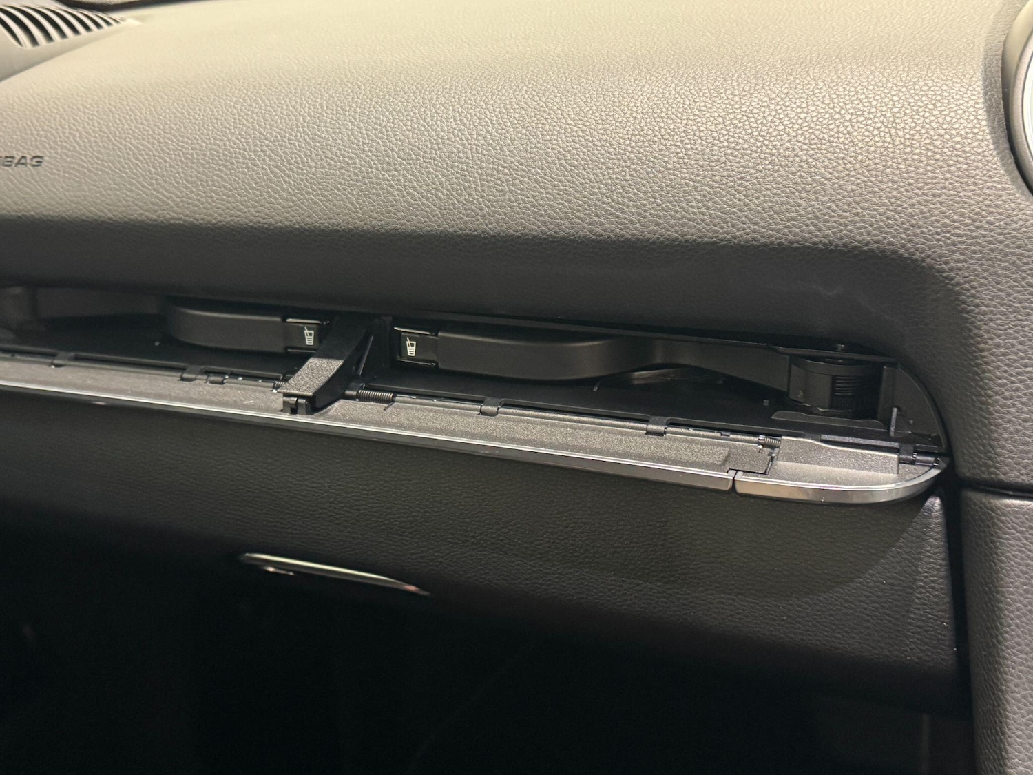 Used Porsche Cayman 2017 for sale - 77120547: Photo 67