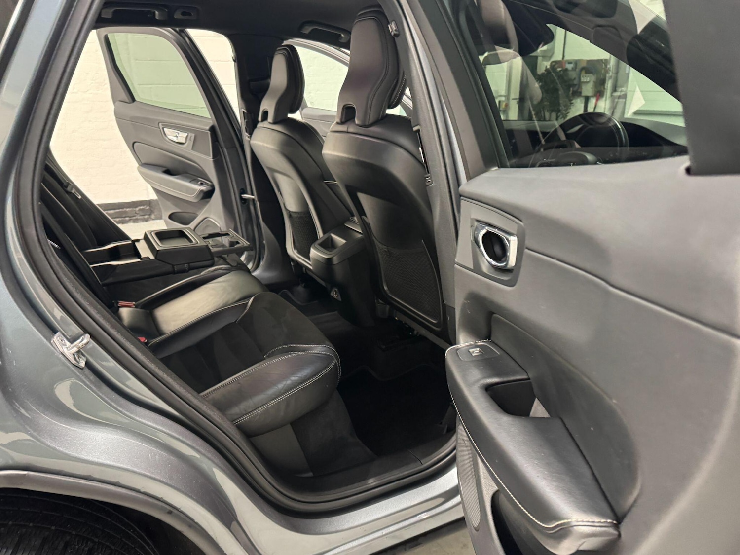 Used Volvo XC60 2018 for sale - 77156584: Photo 39