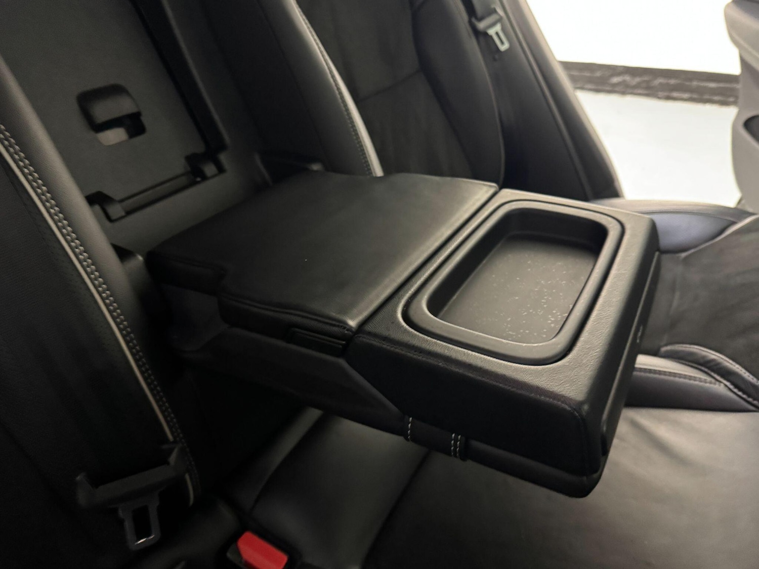 Used Volvo XC60 2018 for sale - 77156584: Photo 43