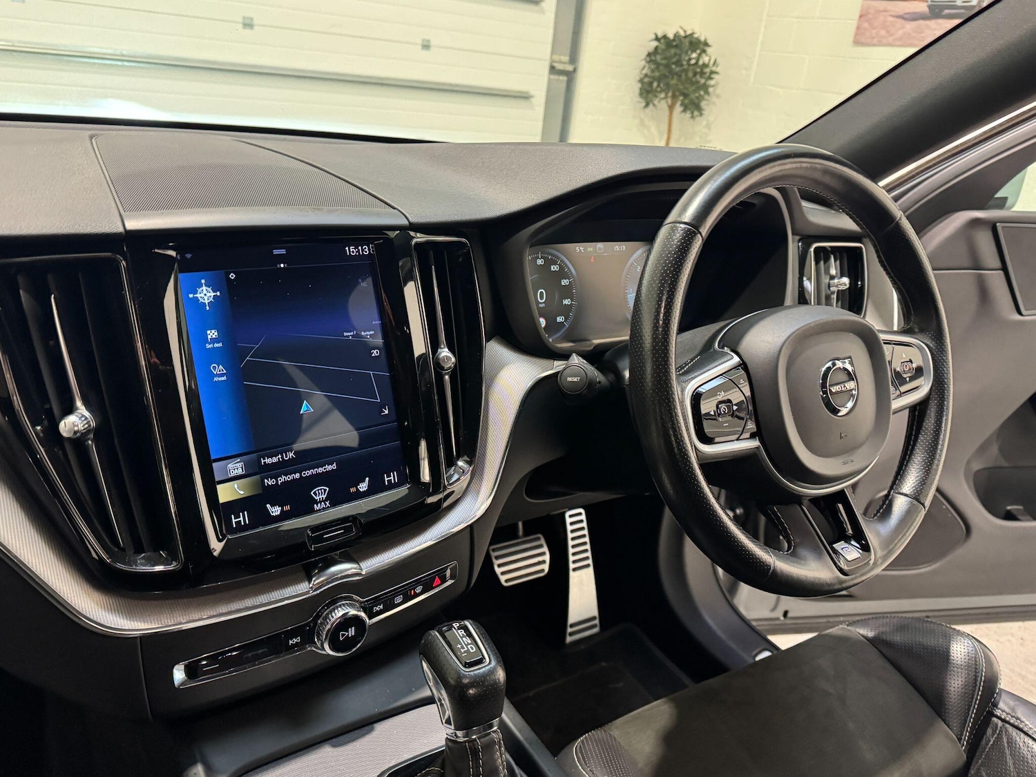 Used Volvo XC60 2018 for sale - 77156584: Photo 48