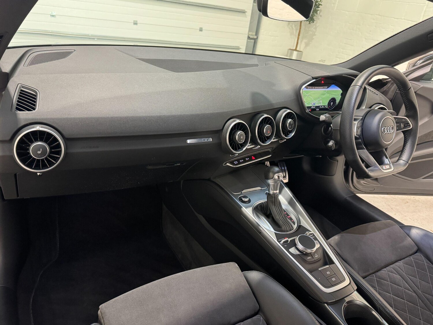 Used Audi TT for sale - 77441391: Photo 57