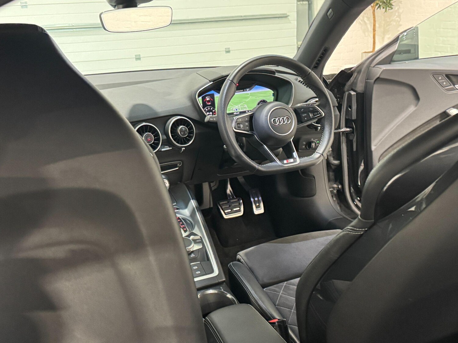 Used Audi TT for sale - 77441391: Photo 64