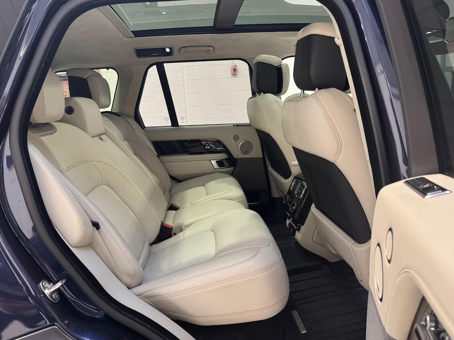 Used Land Rover Range Rover 2019 for sale - 76926944: Photo 17