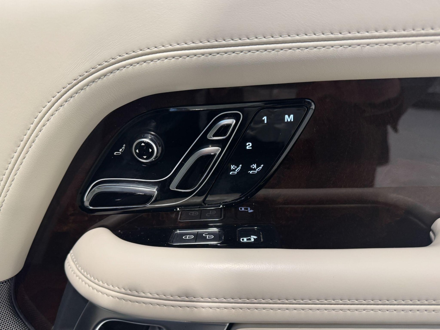 Used Land Rover Range Rover 2019 for sale - 76926944: Photo 60