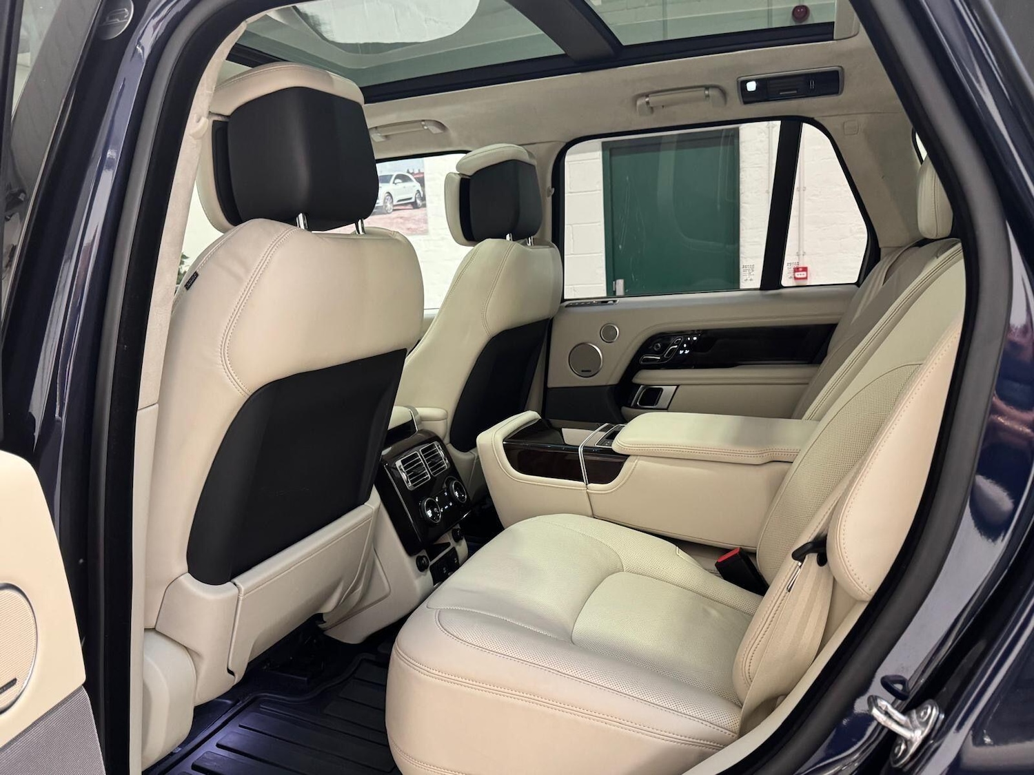 Used Land Rover Range Rover 2019 for sale - 76926944: Photo 67