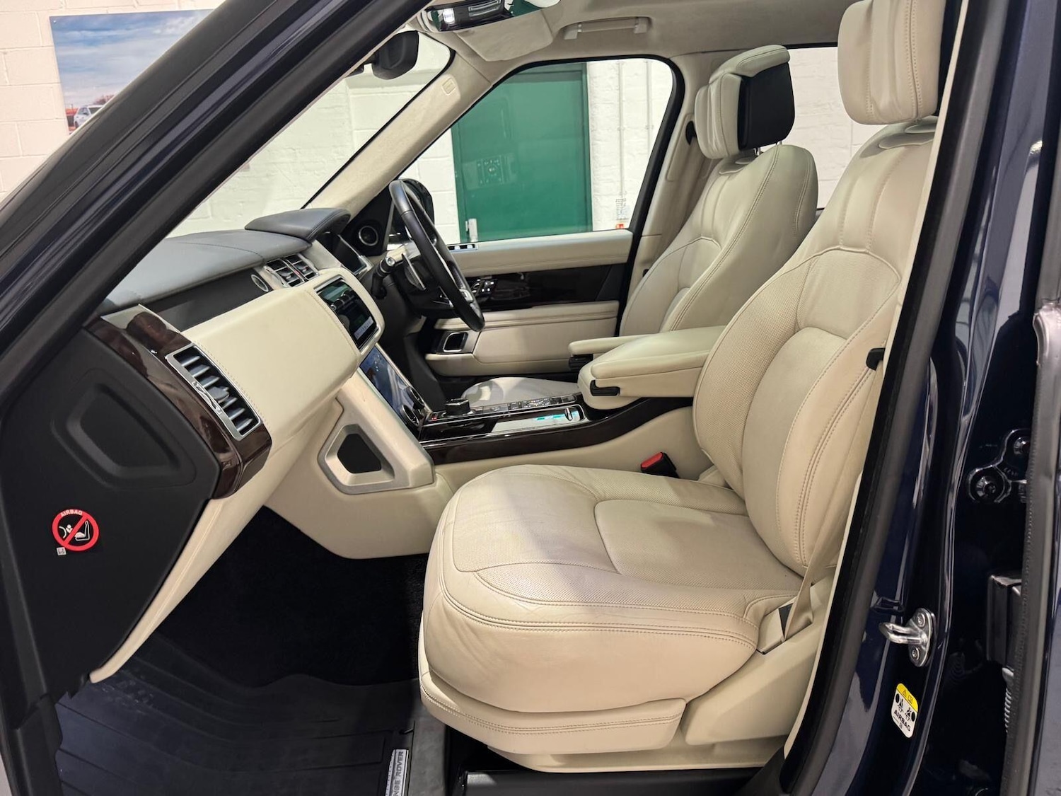 Used Land Rover Range Rover 2019 for sale - 76926944: Photo 88
