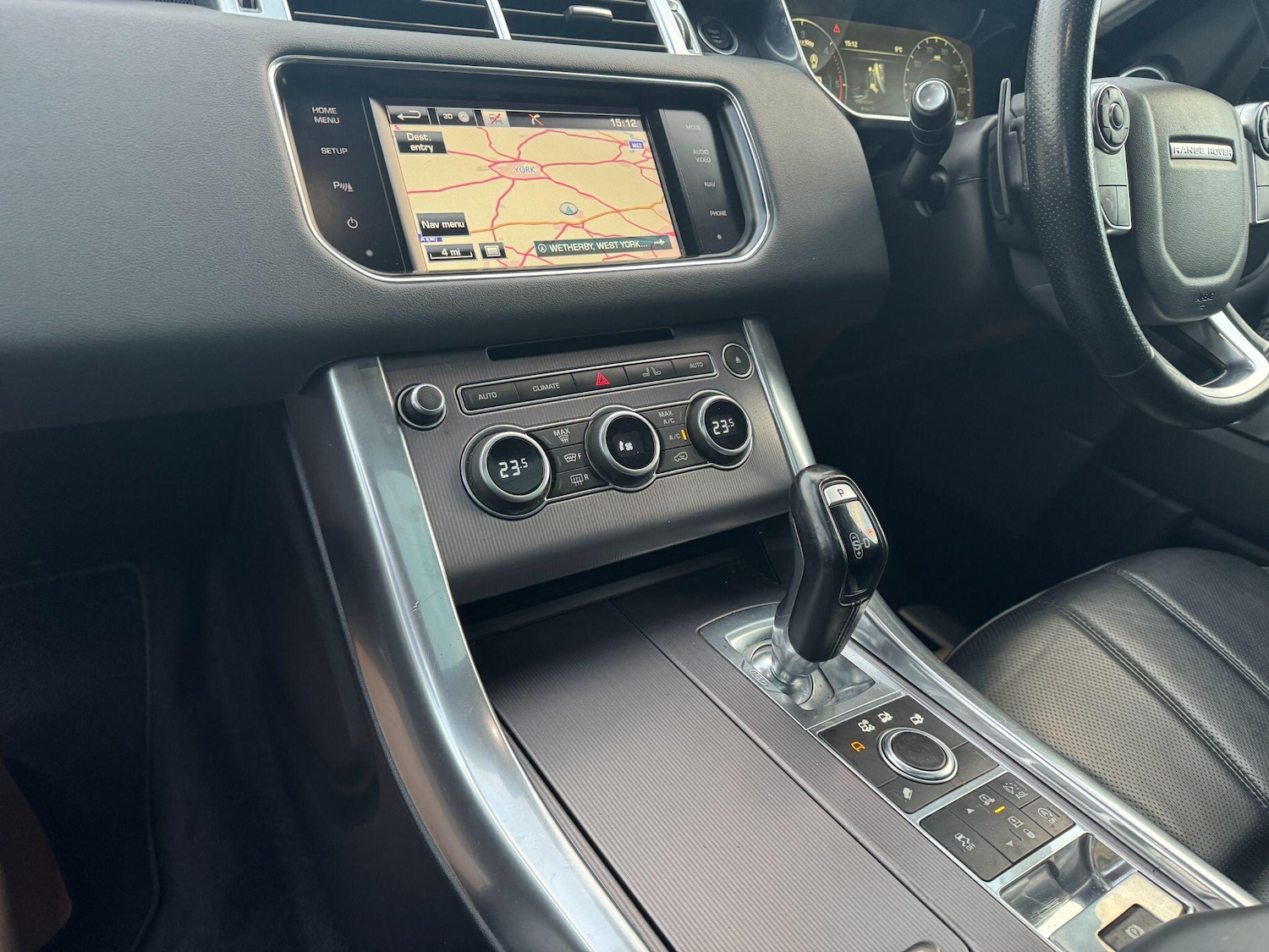 Used Land Rover Range Rover Sport 2015 for sale - 76667055: Photo 37