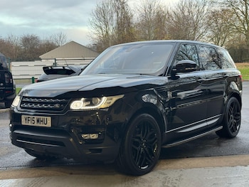 Used Land Rover Range Rover Sport 2015 for sale - 76667055: Photo