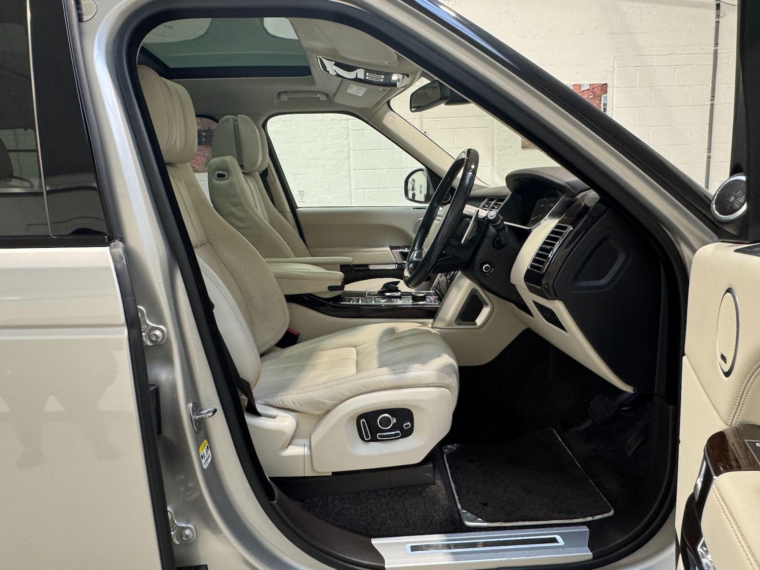 Used Land Rover Range Rover 2016 for sale - 77305171: Photo 19