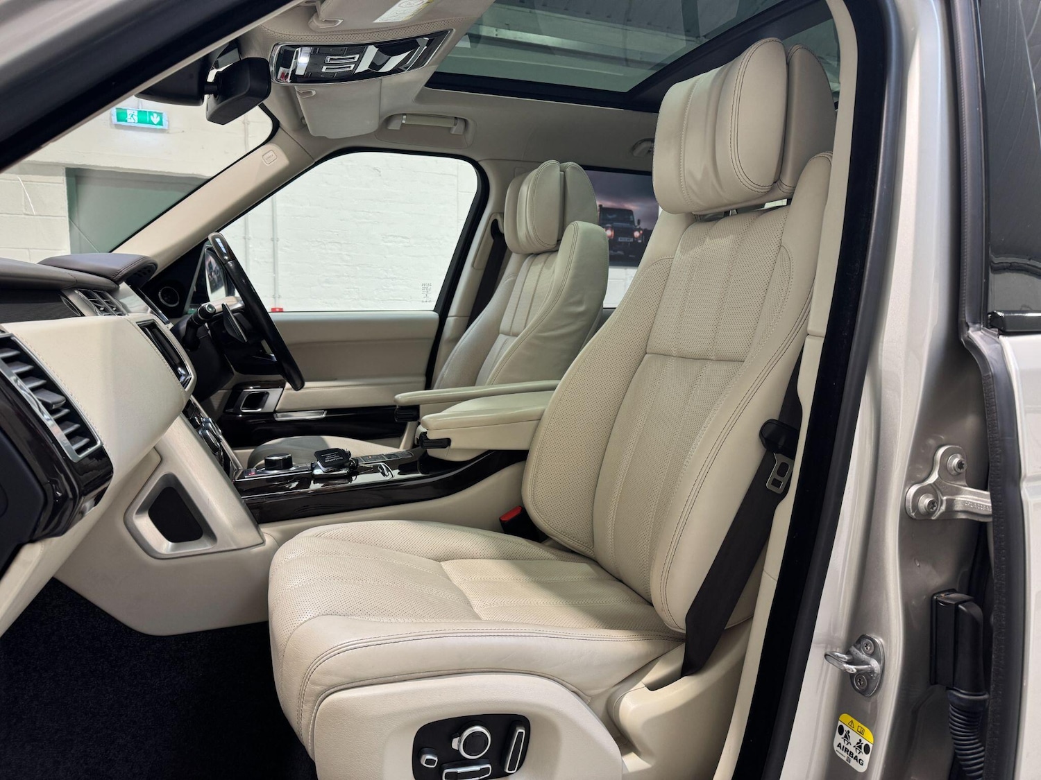 Used Land Rover Range Rover 2016 for sale - 77305171: Photo 42