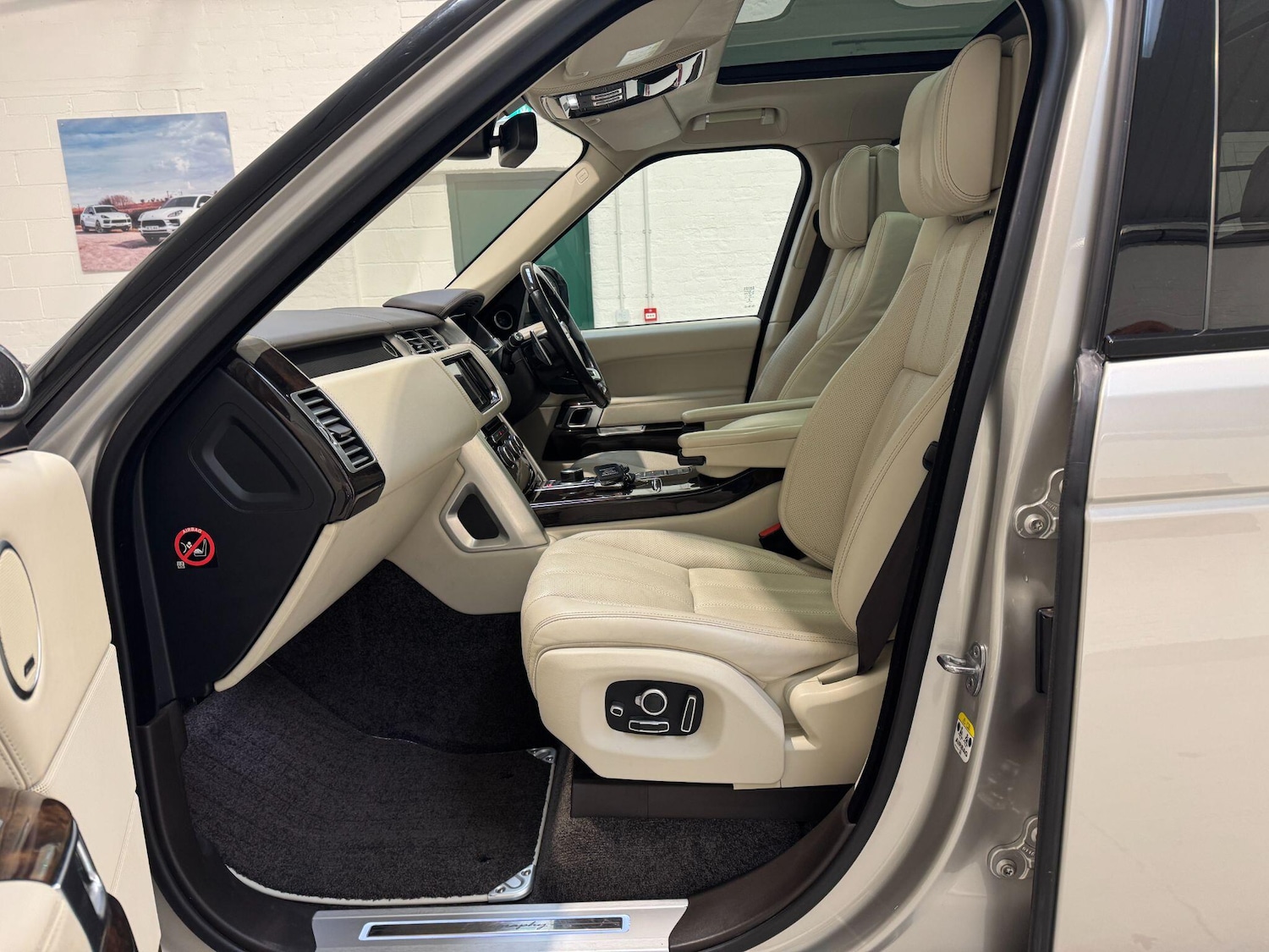 Used Land Rover Range Rover 2016 for sale - 77305171: Photo 43