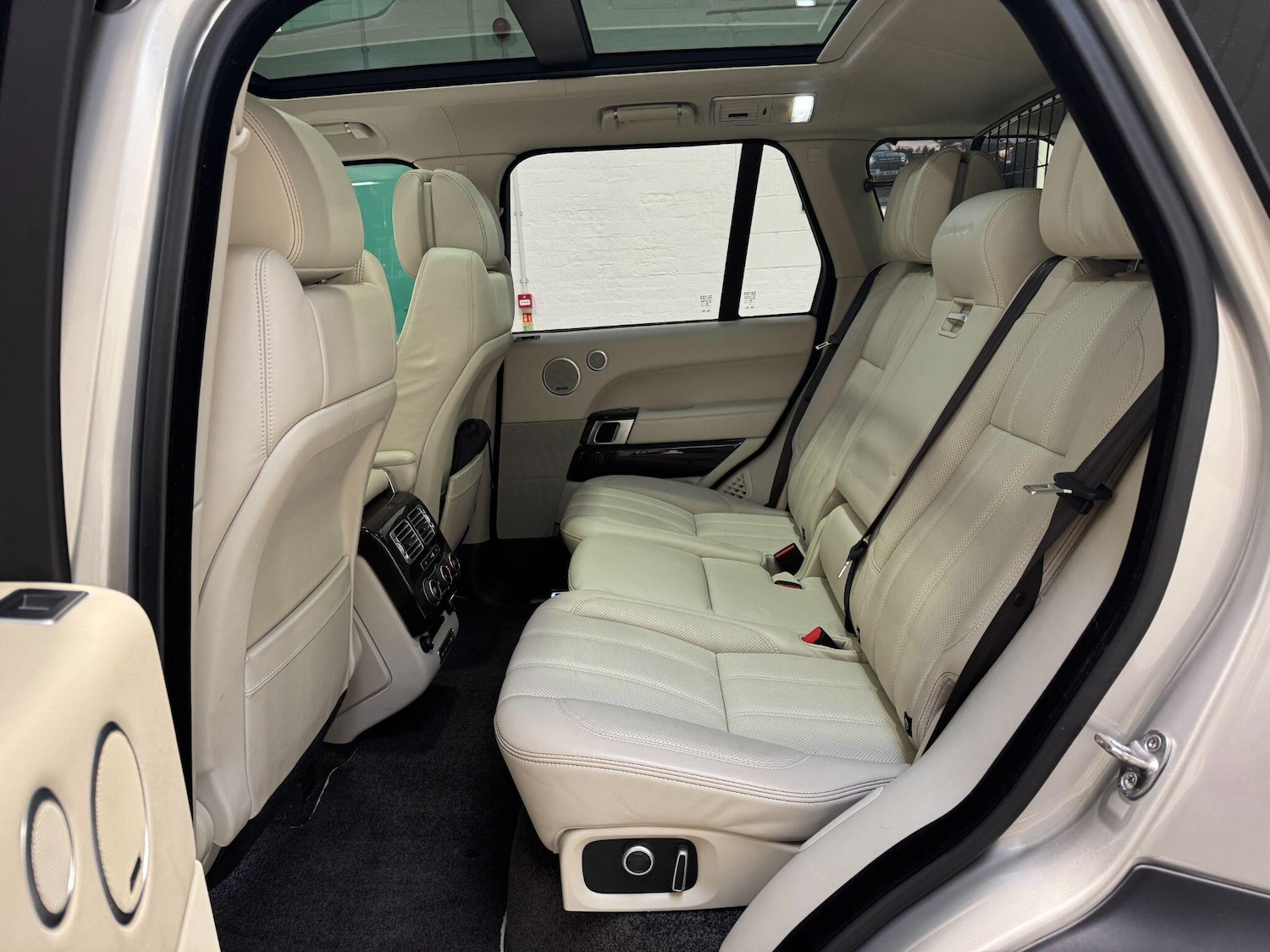 Used Land Rover Range Rover 2016 for sale - 77305171: Photo 45