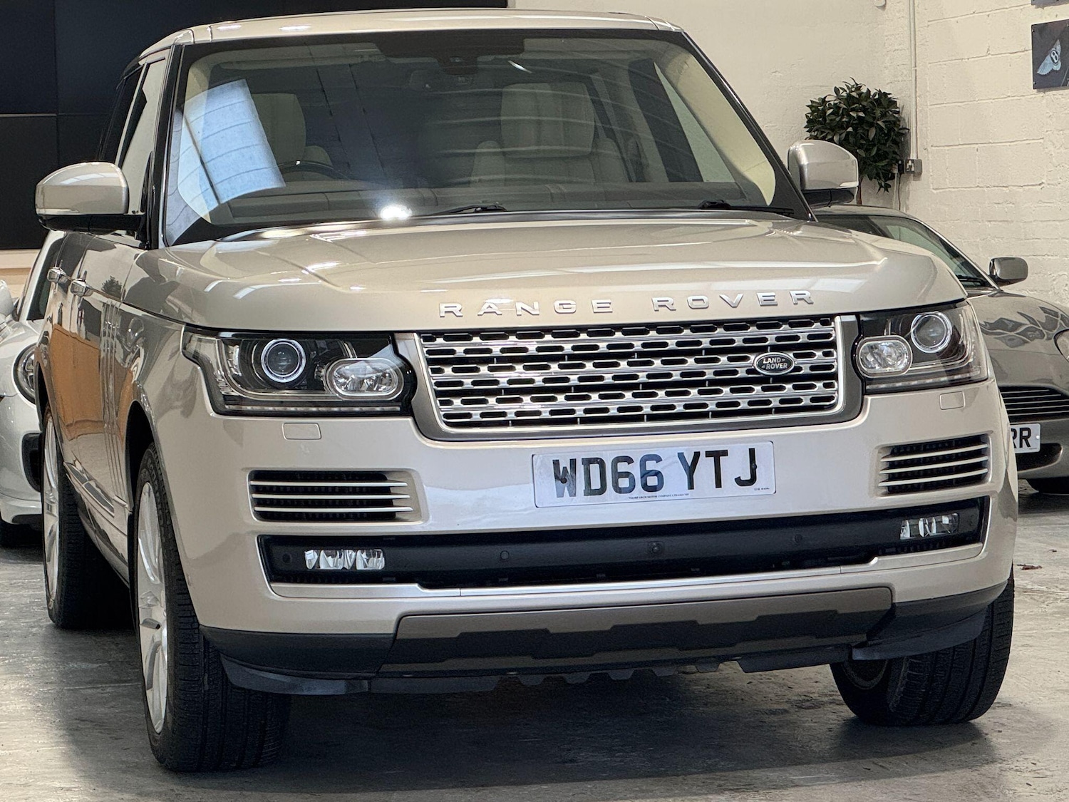 Used Land Rover Range Rover 2016 for sale - 77305171: Photo 6