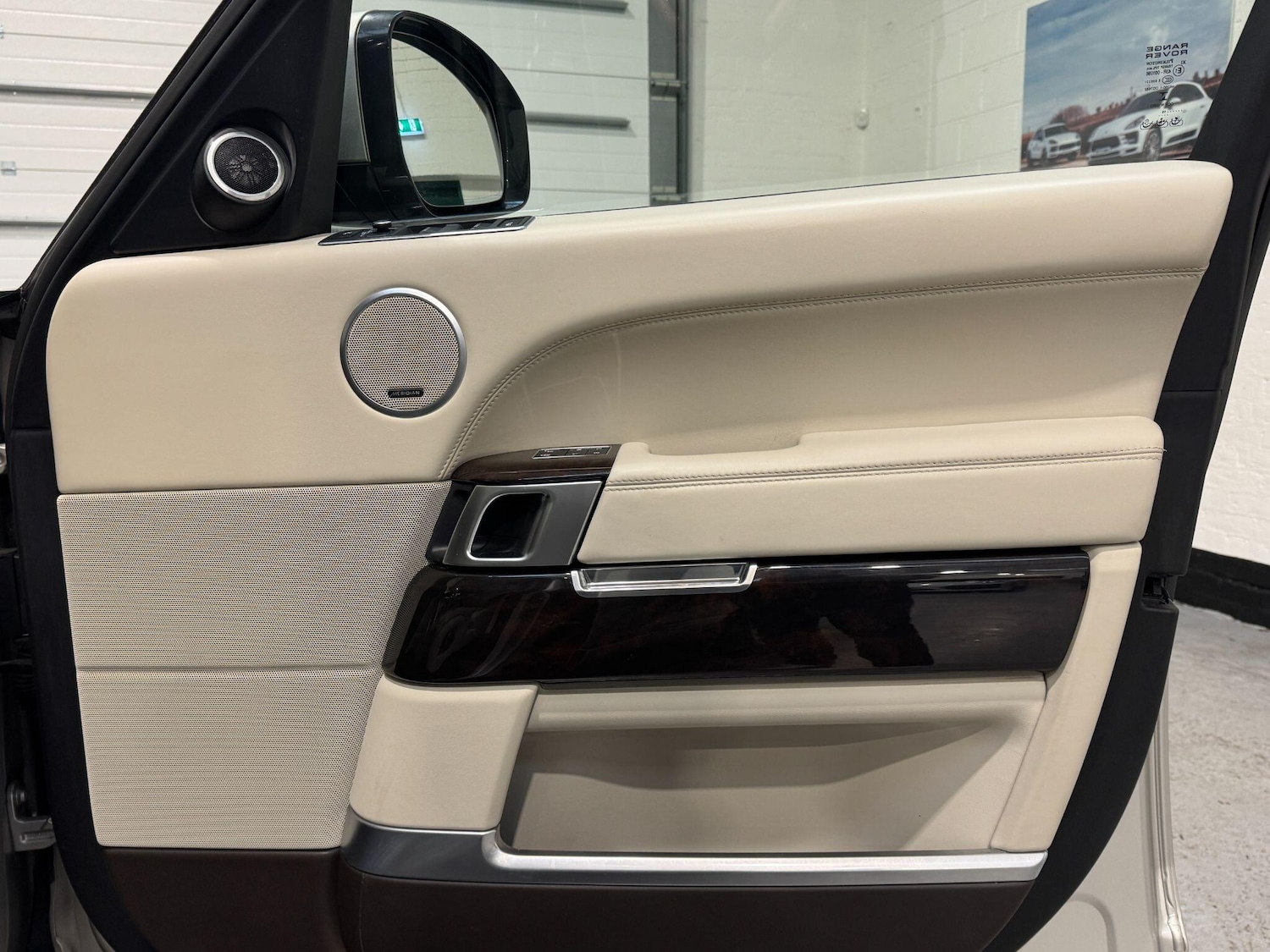 Used Land Rover Range Rover 2016 for sale - 77305171: Photo 61