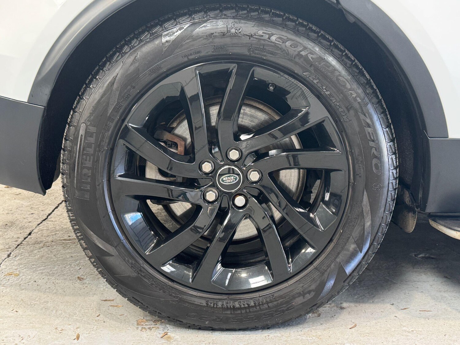 Used Land Rover Discovery for sale - 77565160: Photo 25