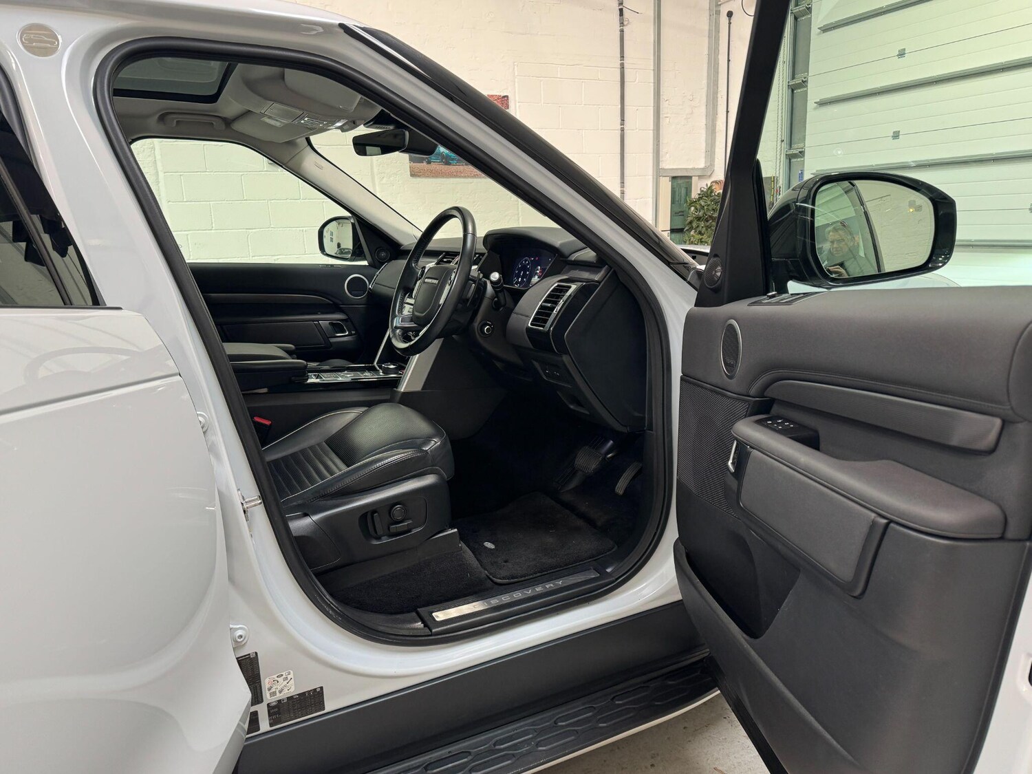 Used Land Rover Discovery for sale - 77565160: Photo 59