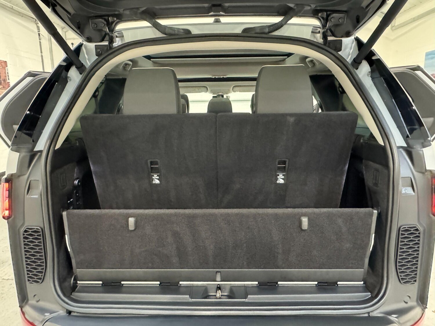 Used Land Rover Discovery for sale - 77565160: Photo 64