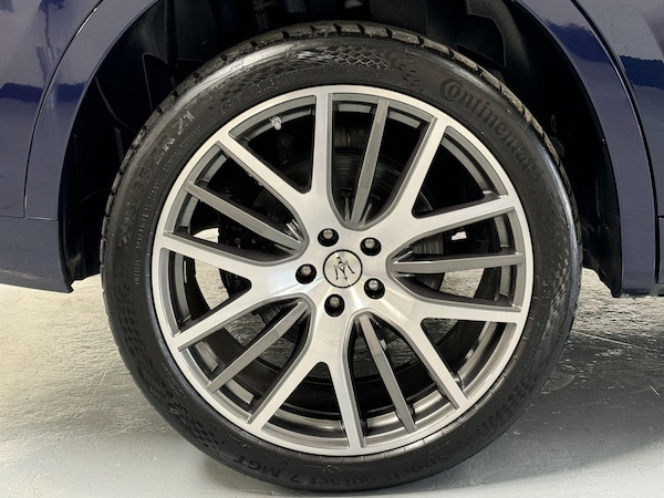 Used Maserati Levante 2021 for sale - 75225535: Photo 23