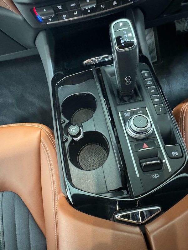 Used Maserati Levante 2021 for sale - 75225535: Photo 38