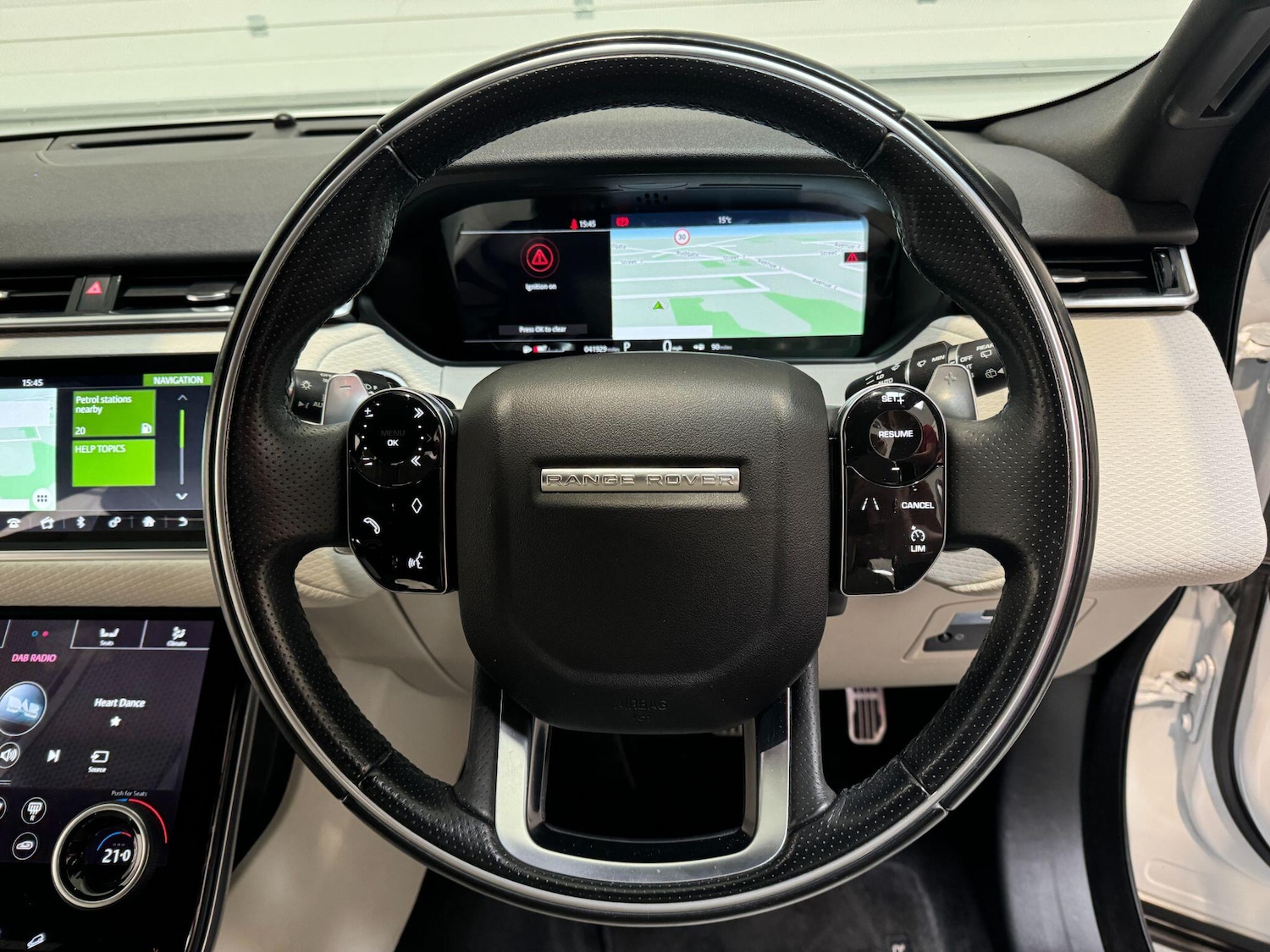 Used Land Rover Range Rover Velar 2018 for sale - 77645809: Photo 24