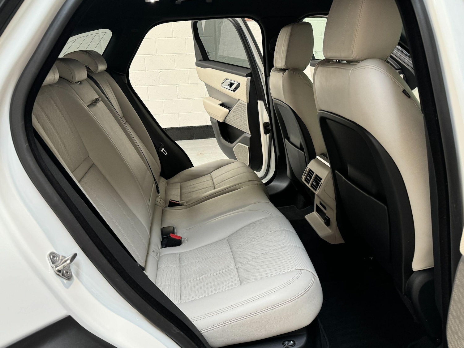 Used Land Rover Range Rover Velar 2018 for sale - 77645809: Photo 52