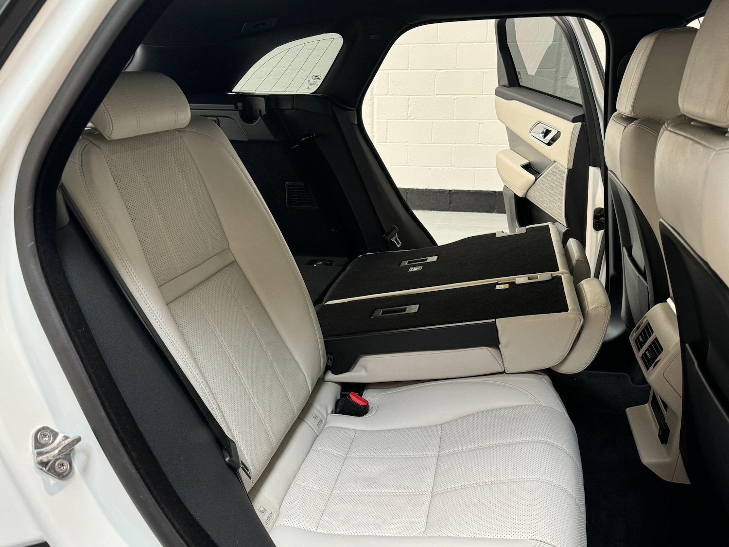 Used Land Rover Range Rover Velar 2018 for sale - 77645809: Photo 72