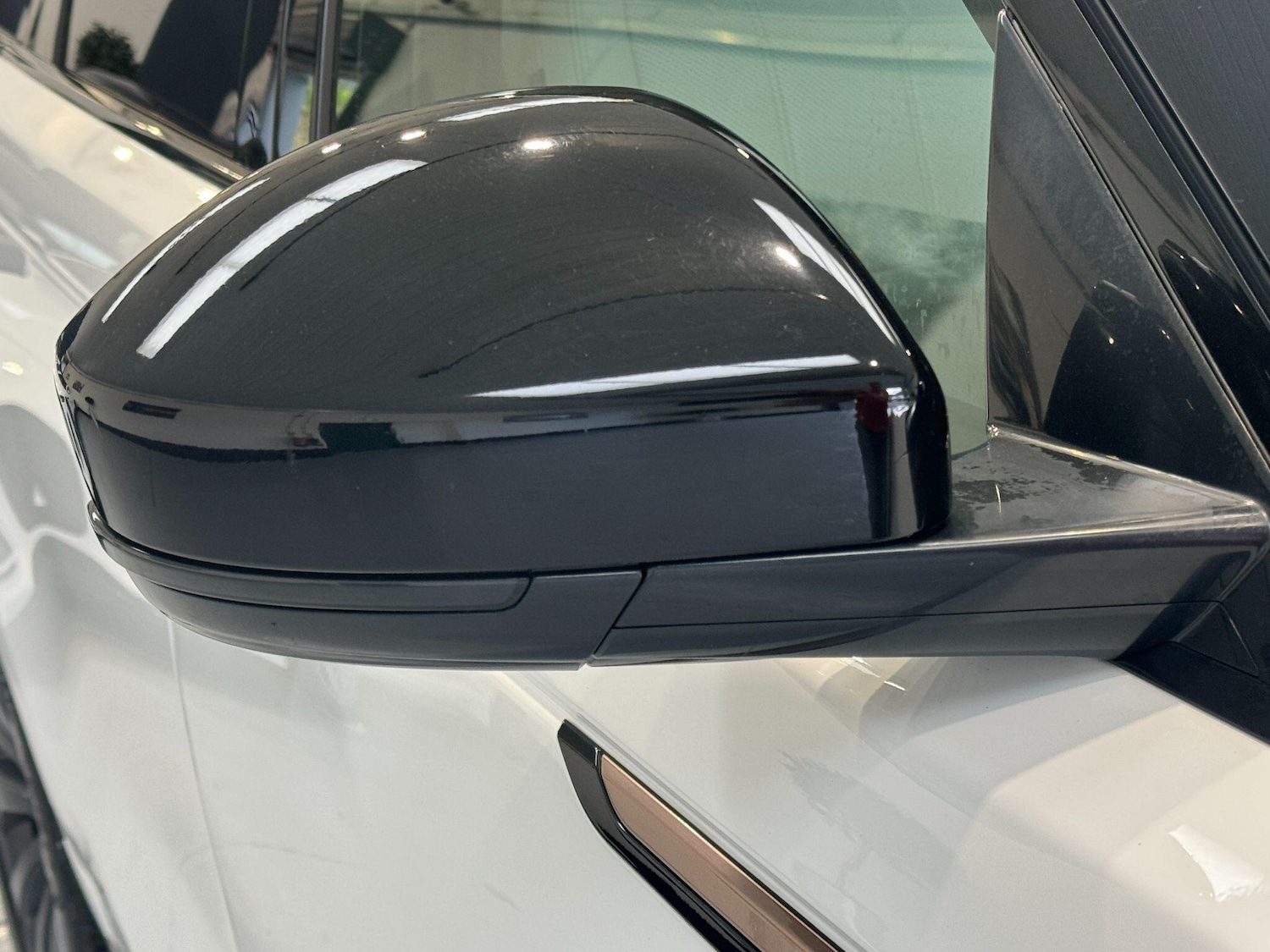 Used Land Rover Range Rover Velar 2018 for sale - 77645809: Photo 91