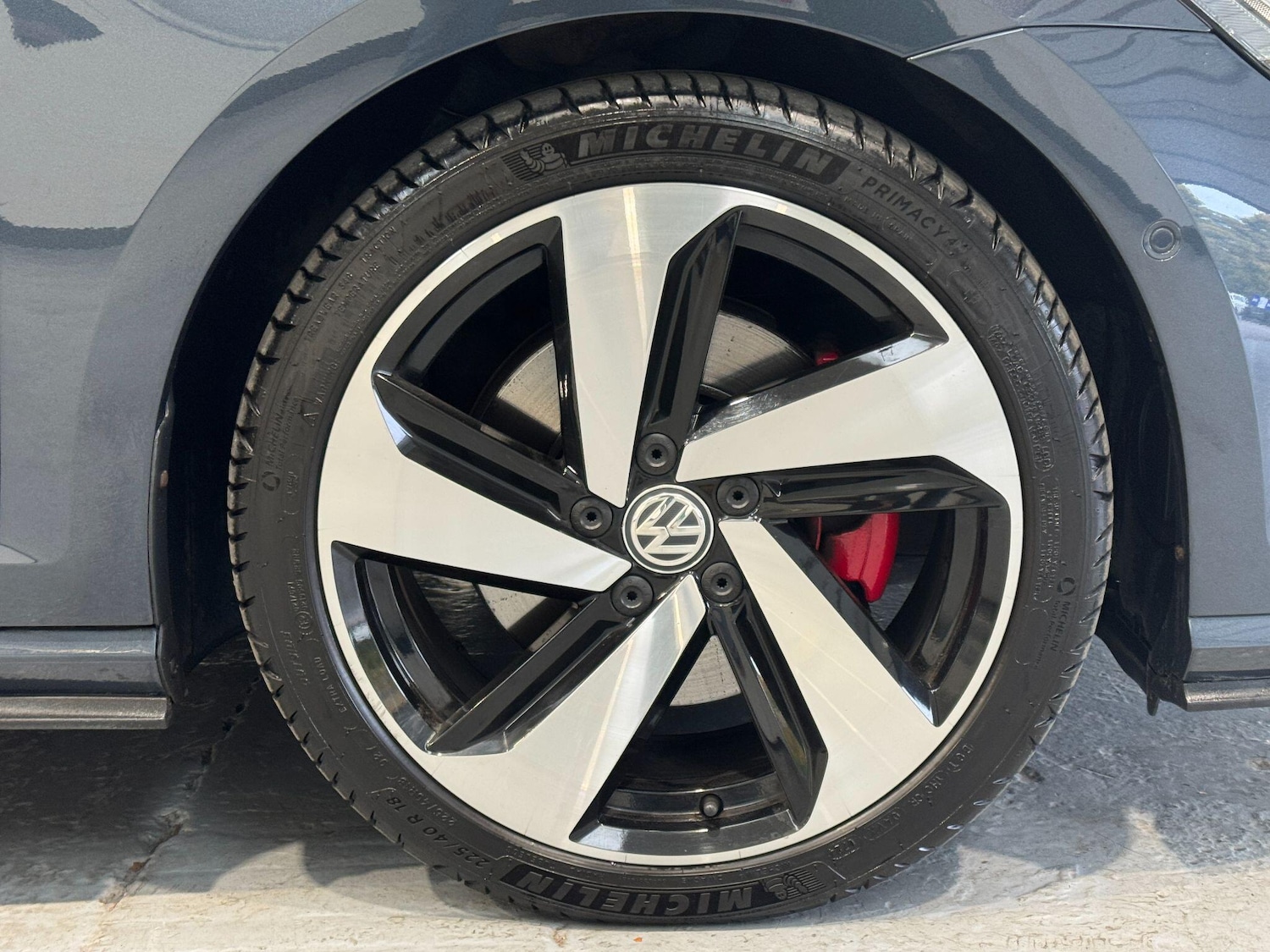 Used Volkswagen Golf 2017 for sale - 76388282: Photo 24