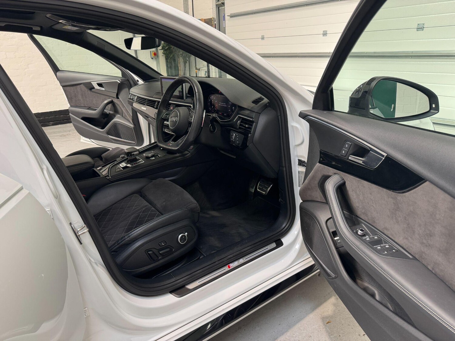 Used Audi RS4 Avant 2019 for sale - 76012583: Photo 31