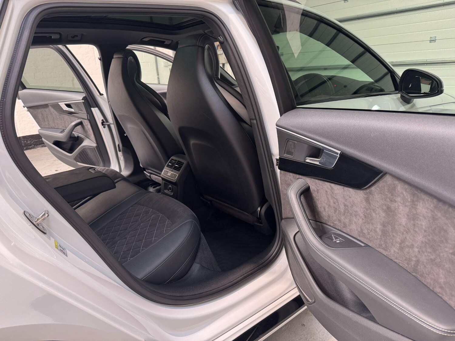 Used Audi RS4 Avant 2019 for sale - 76012583: Photo 33
