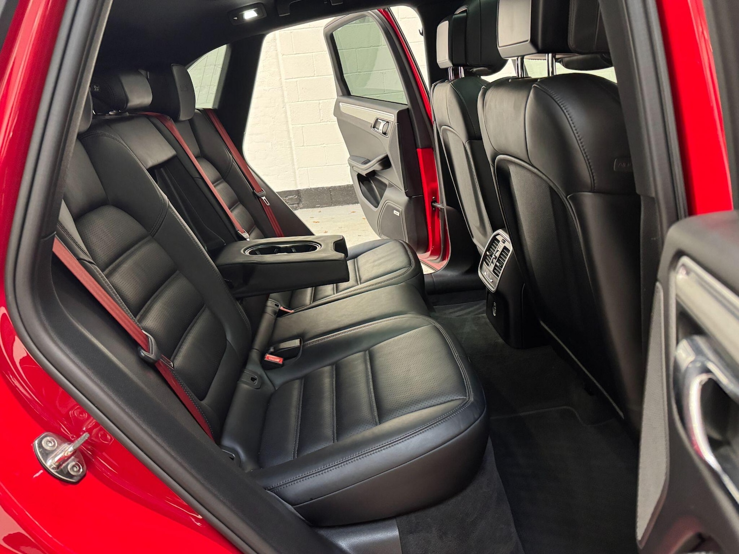 Used Porsche Macan for sale - 76824885: Photo 23