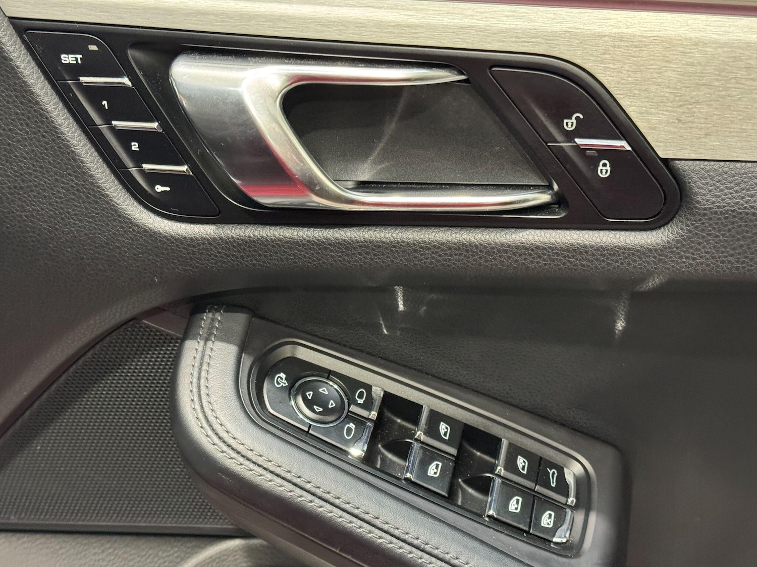 Used Porsche Macan for sale - 76824885: Photo 44