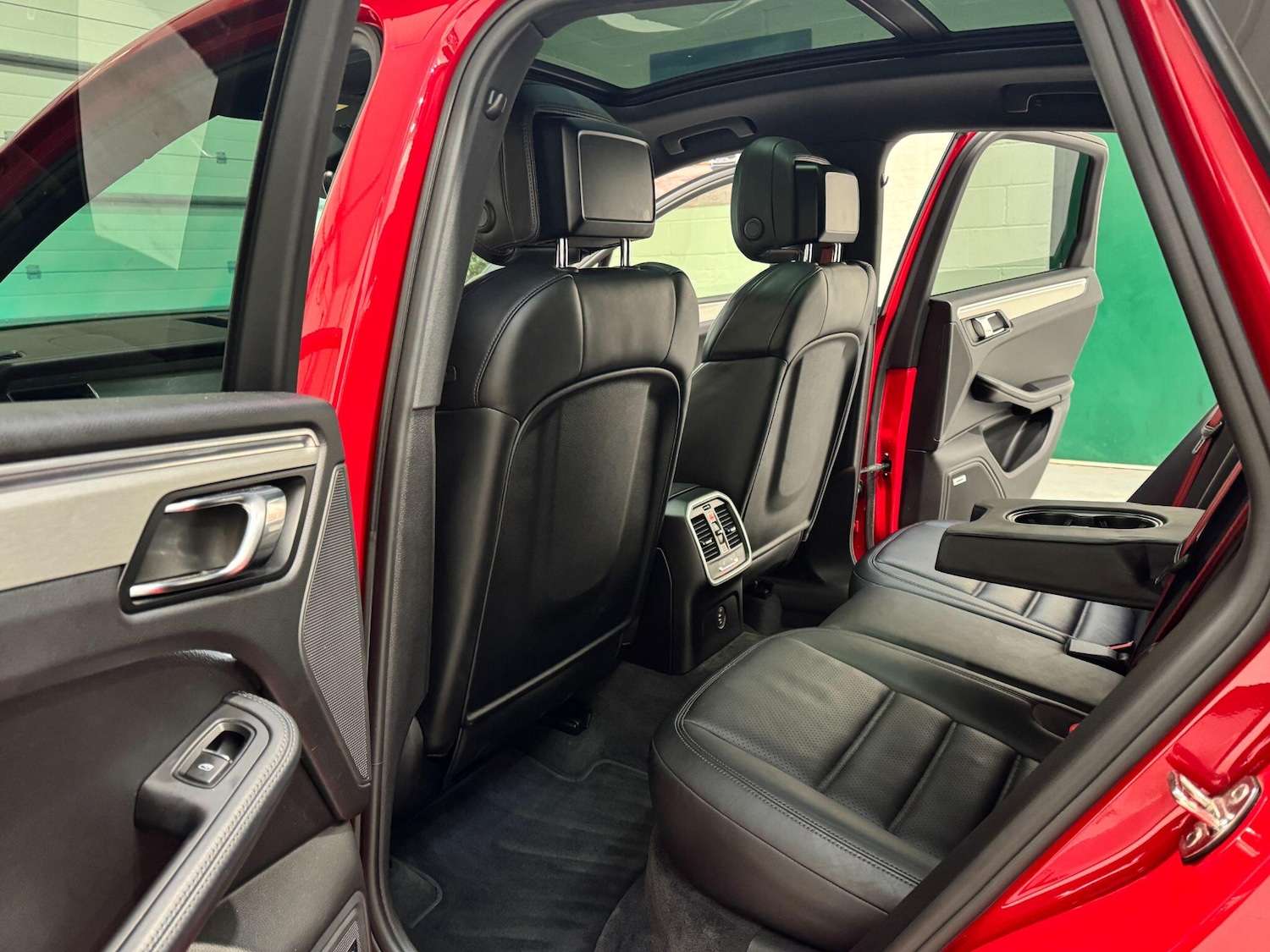 Used Porsche Macan for sale - 76824885: Photo 58