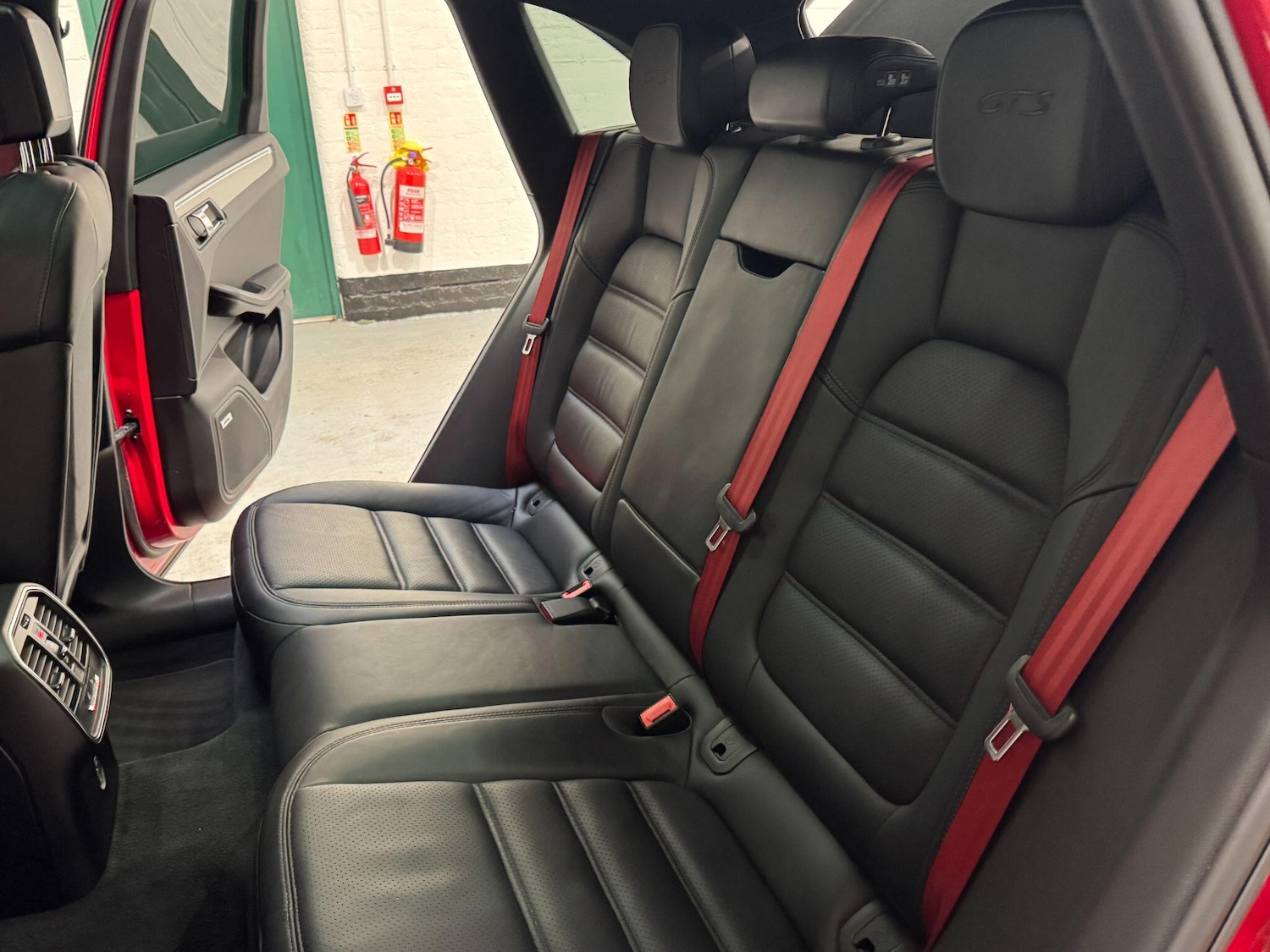 Used Porsche Macan for sale - 76824885: Photo 61