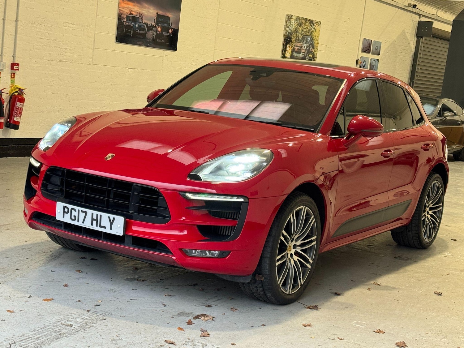 Used Porsche Macan for sale - 76824885: Photo 86