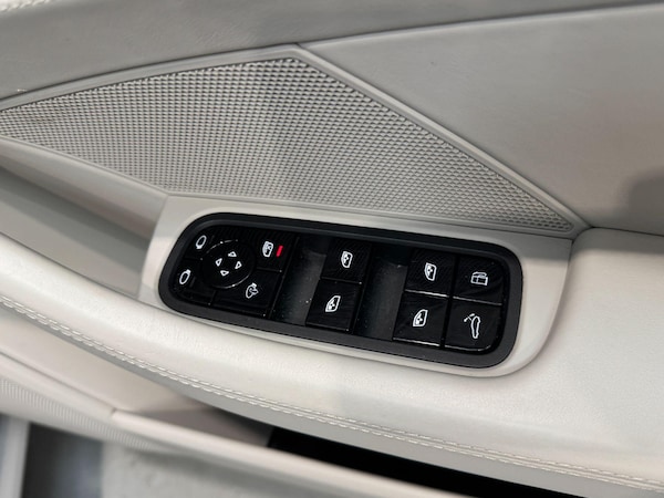 Used Porsche Panamera for sale - 75609142: Photo 69