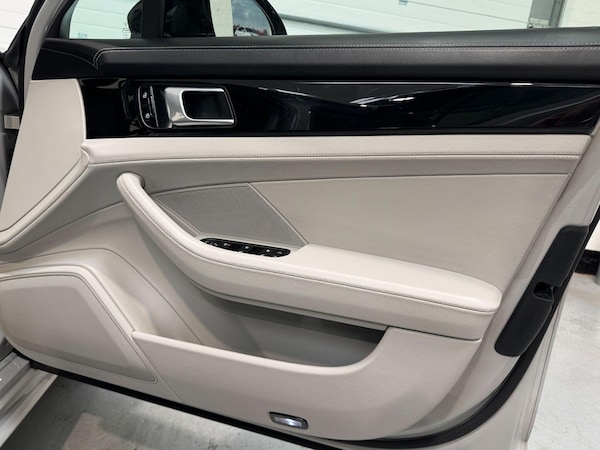 Used Porsche Panamera for sale - 75609142: Photo 78