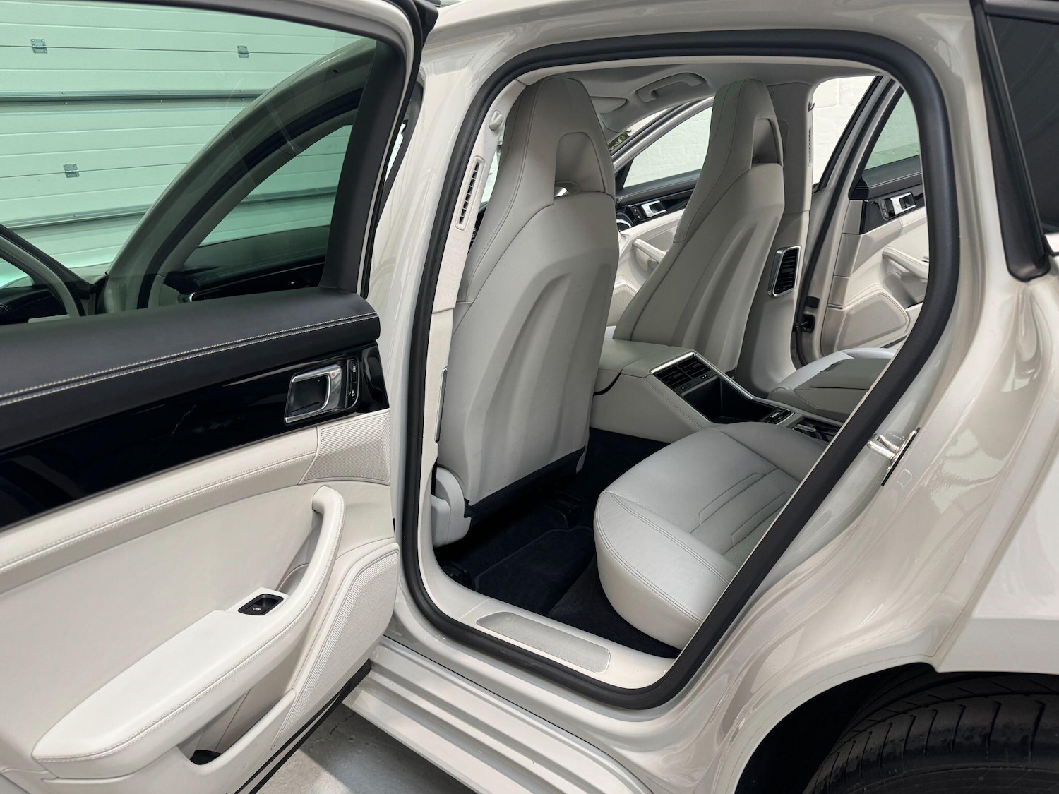 Vehicle 87