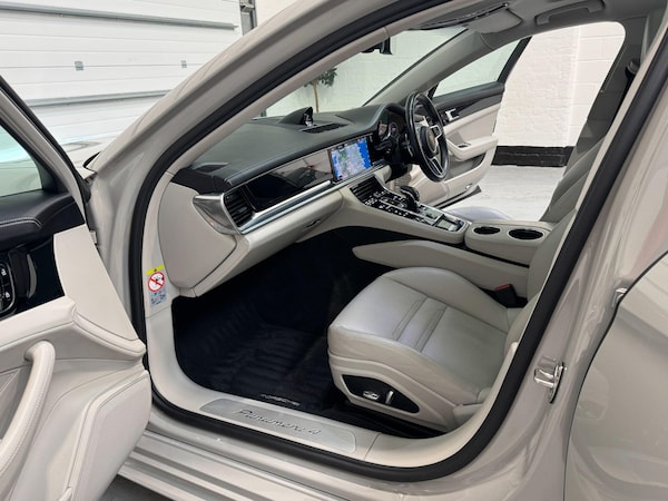 Used Porsche Panamera for sale - 75609142: Photo 91