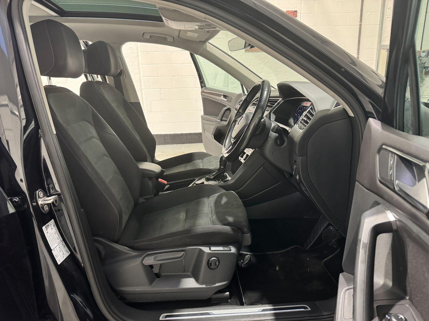 Used Volkswagen Tiguan Allspace 2018 for sale - 77155350: Photo 18