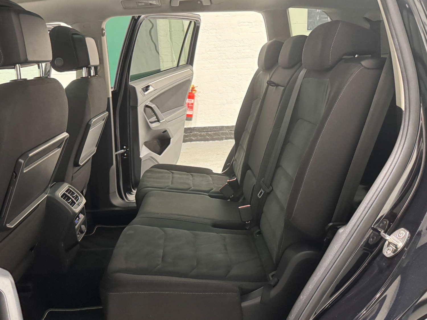 Used Volkswagen Tiguan Allspace 2018 for sale - 77155350: Photo 49