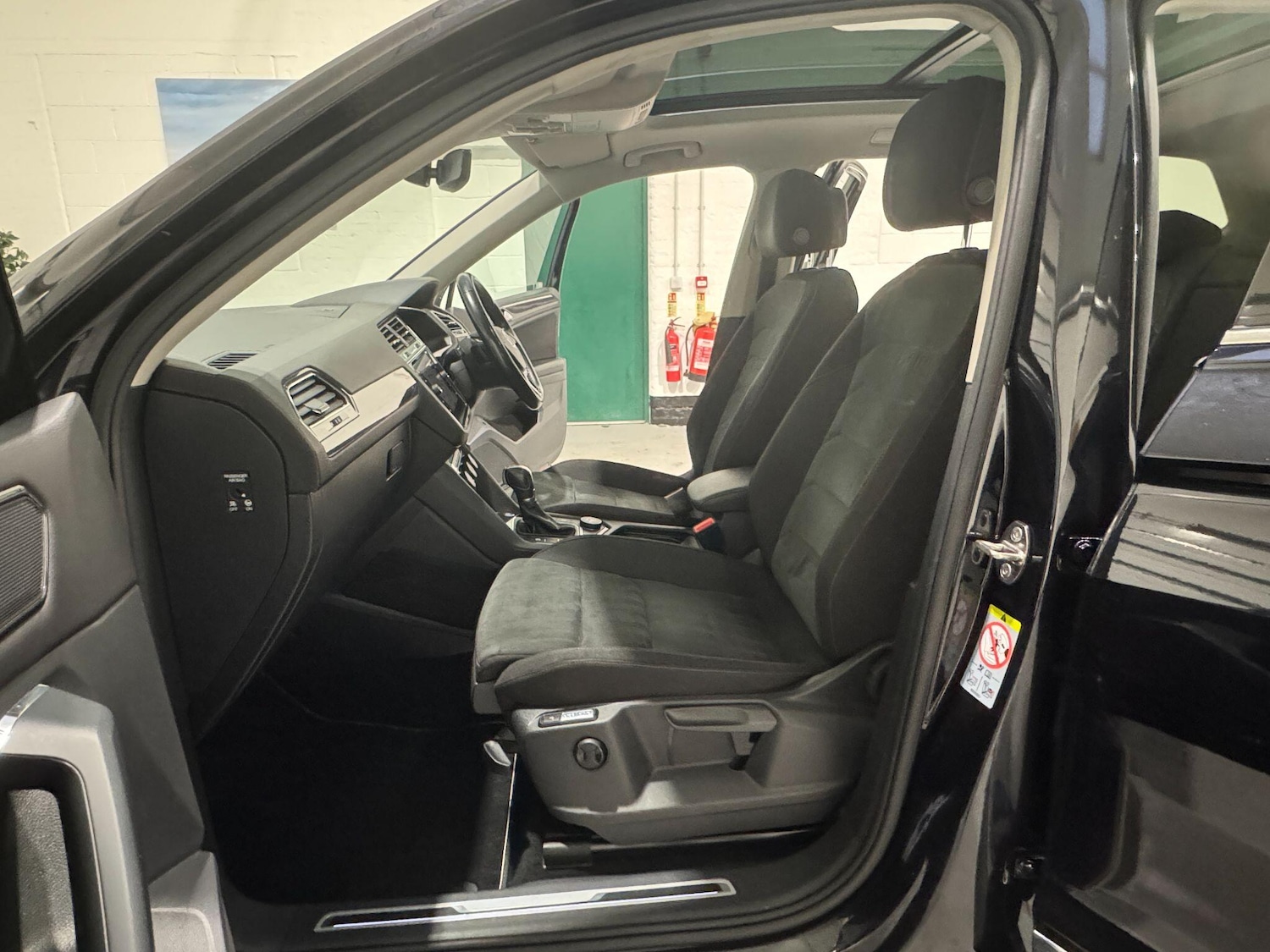 Used Volkswagen Tiguan Allspace 2018 for sale - 77155350: Photo 52