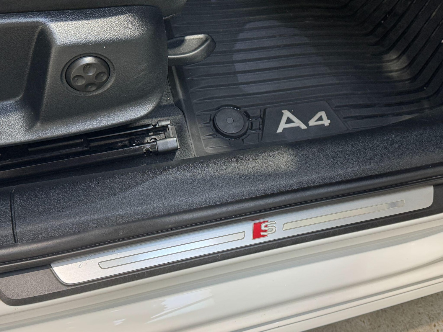 Used Audi A4 Avant for sale - 77267236: Photo 60