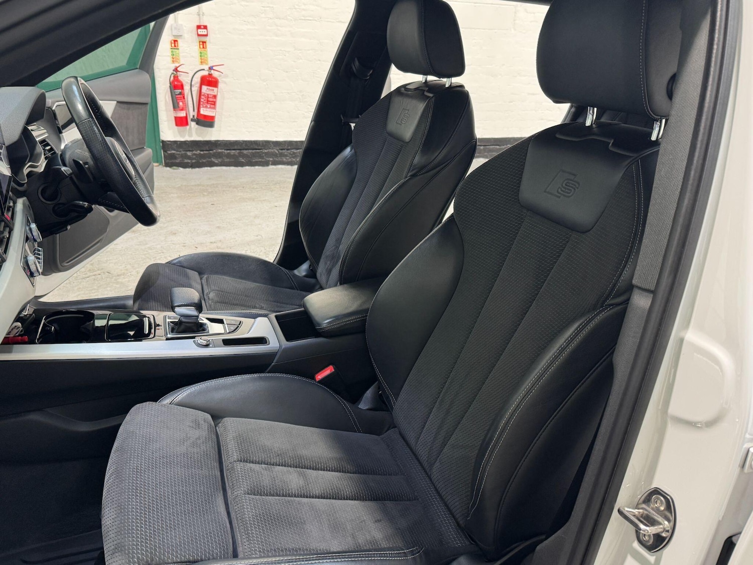 Used Audi A4 Avant for sale - 77267236: Photo 71