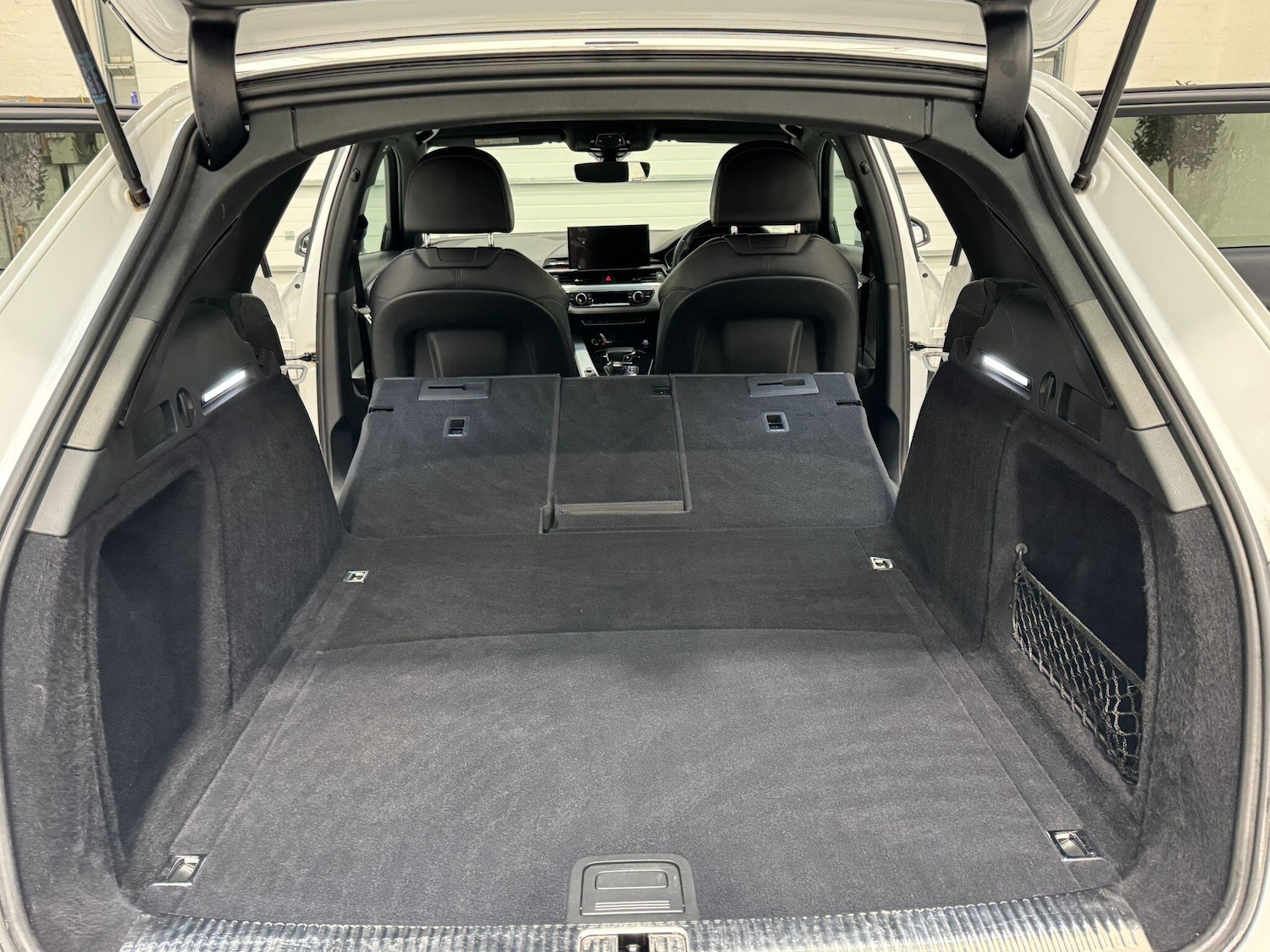 Used Audi A4 Avant for sale - 77267236: Photo 80