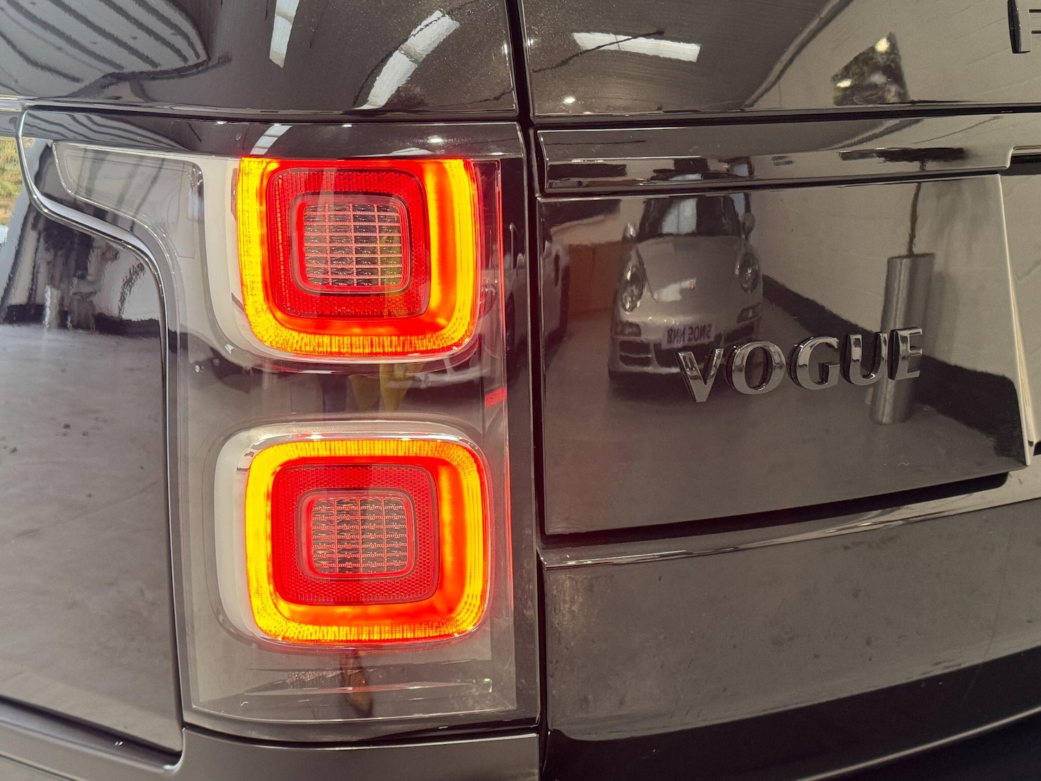 Used Land Rover Range Rover 2020 for sale - 76371500: Photo 34